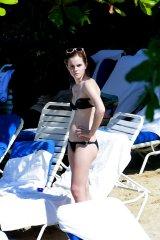 Emma-Watson-black-bikini-ghngu-17