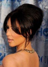 13thsky.ru-Kim-Kardashian-People-Choice-Awards-04